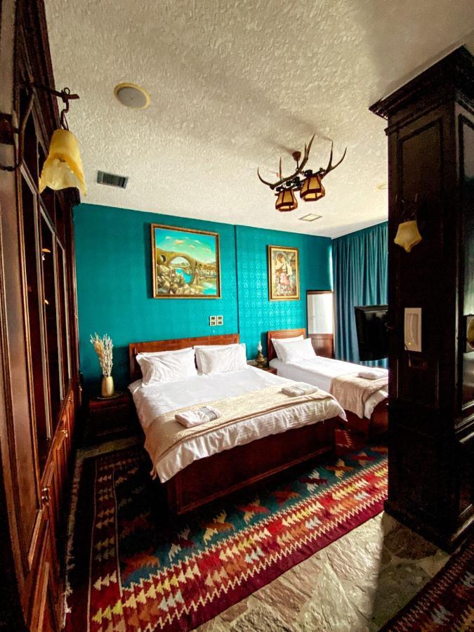 Hotel Iliria Canaj Luaran gambar