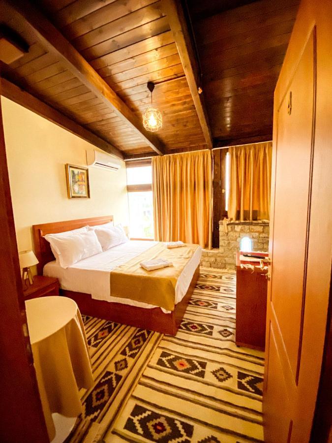 Hotel Iliria Canaj Luaran gambar