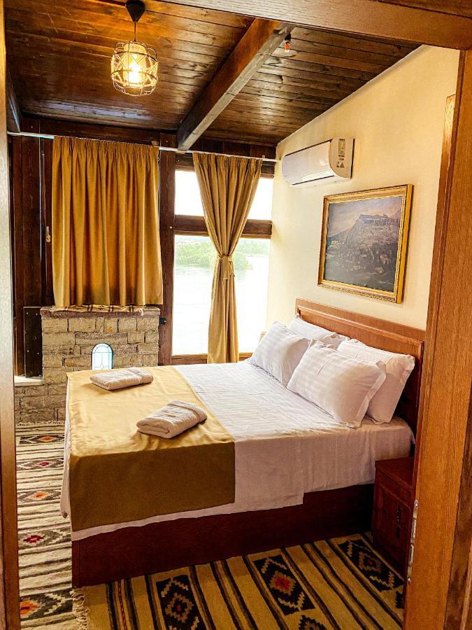 Hotel Iliria Canaj Luaran gambar