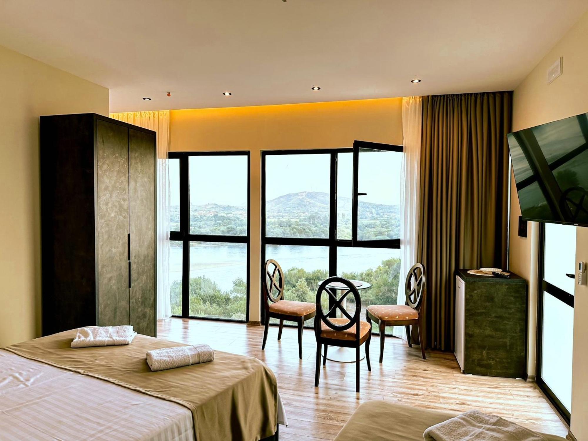 Hotel Iliria Canaj Luaran gambar