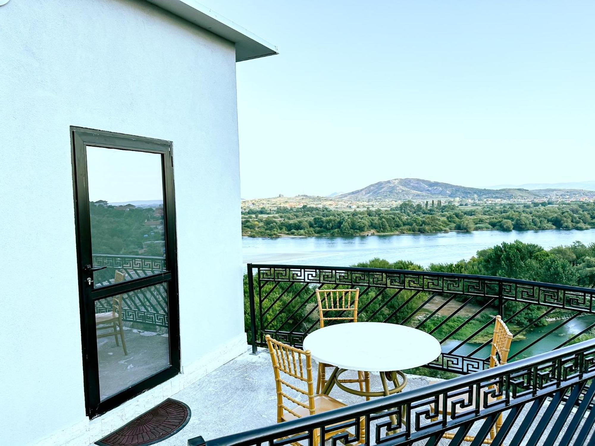 Hotel Iliria Canaj Luaran gambar