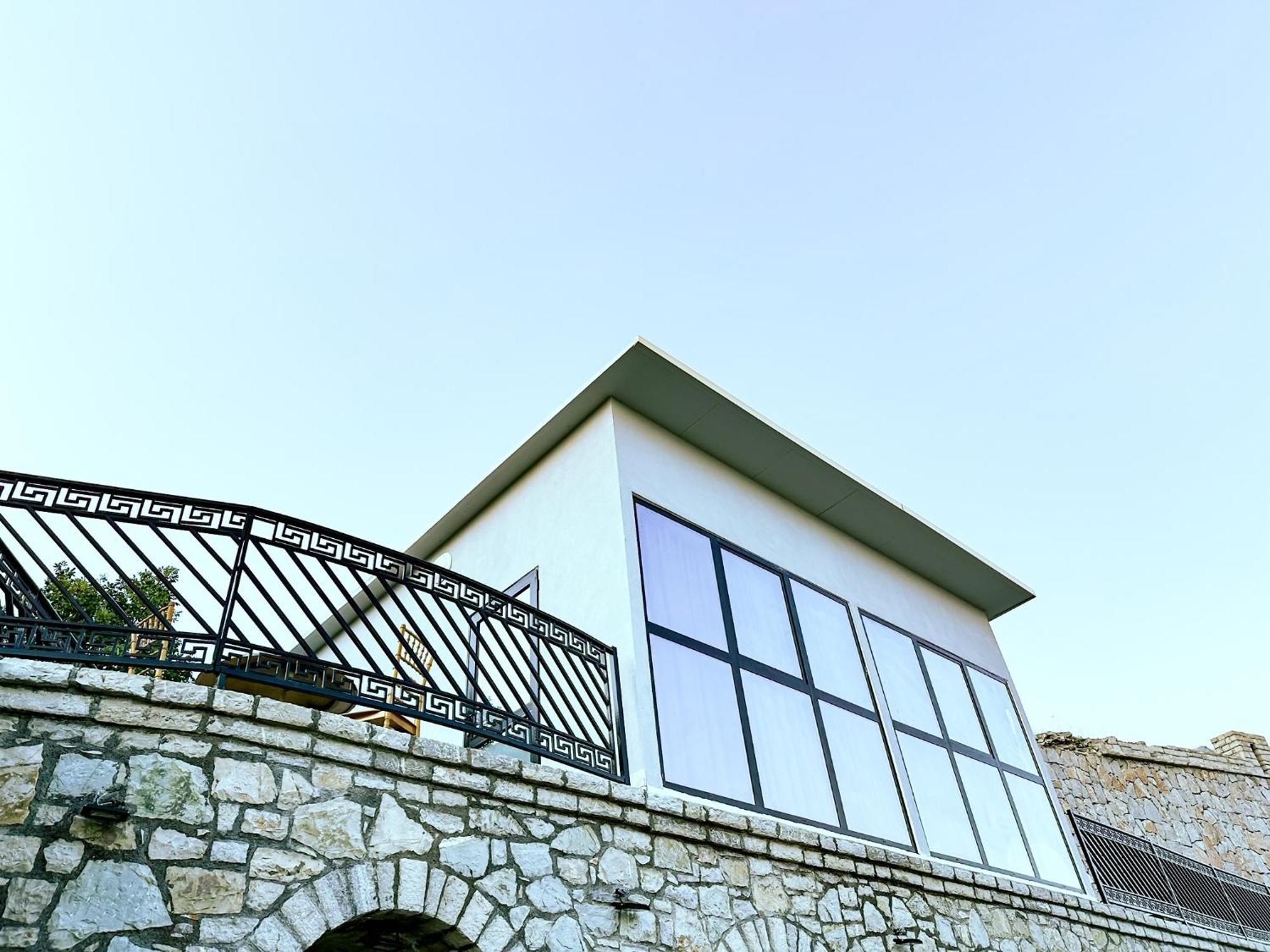 Hotel Iliria Canaj Luaran gambar